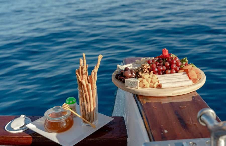 Hurghada: Luxury Yacht Trip with Personal Crew and Chef - Snorkeling with your instructor: what “private” should feel like