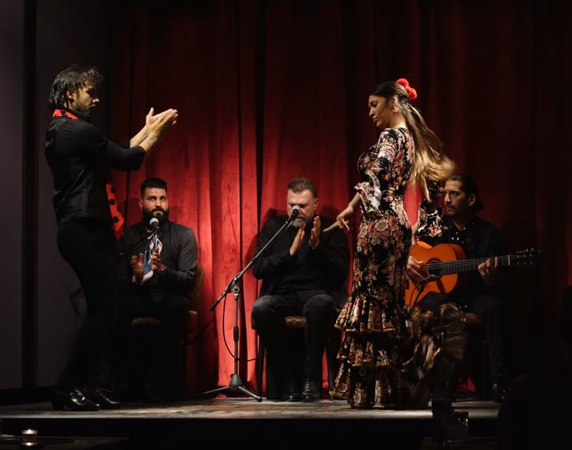 Intimate Authentic Flamenco Show in Barcelona at Casa Sors - The flamenco show in the soundproofed studio (about 60 minutes)