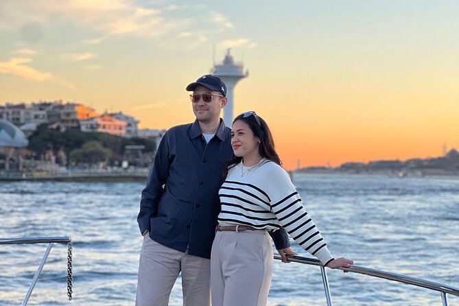 Istanbul Bosphorus Sunset Cruise on the Luxury Yacht - Entering the Bosphorus at Sunset: Why This 2-Hour Cruise Works