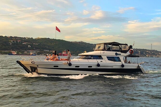 Istanbul: Luxury Private Yacht Cruise on the Bosphorus - Comfort on Board: Heat, Breeze, and the Boat’s Pace