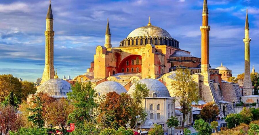 Istanbul: Old City Tour and Luxury Sunset Bosphorus Cruise - Hagia Sophia and the Byzantine-to-Ottoman story you’ll actually feel