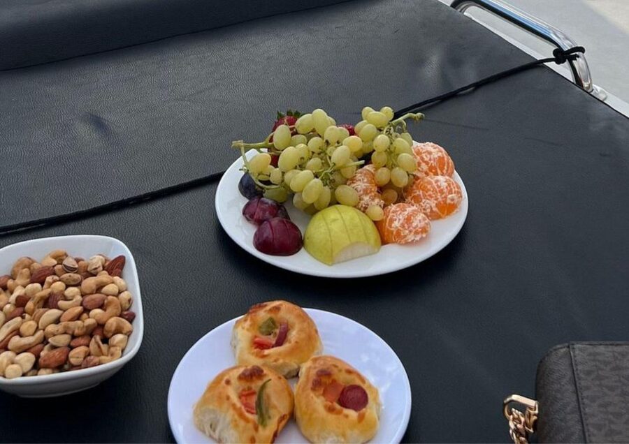 Istanbul: Small-Group Luxury Yacht Sunset Cruise w/ Snacks - Should you book this Bosphorus sunset yacht cruise?