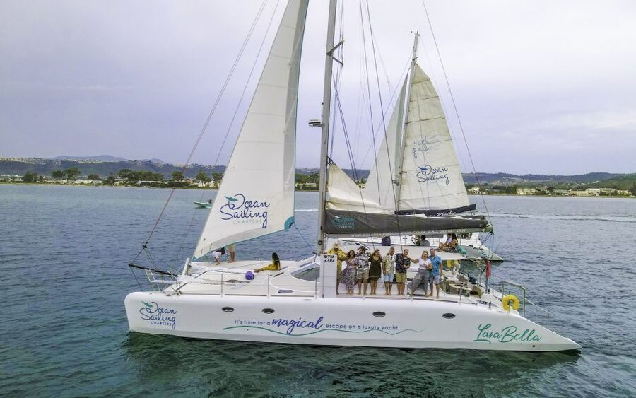 Knysna: Luxury Sunset Cruise with Captain's Barbeque - What the Crew Does Best: Attentive, Professional, Friendly