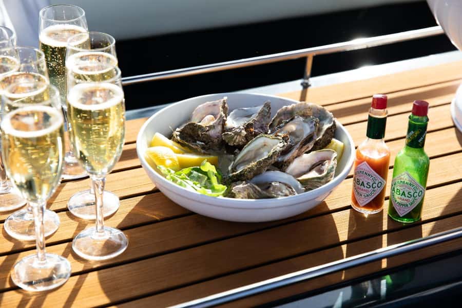 Knysna: Scenic Cruise Aboard a Luxury Lounge Cruiser - Meeting Point and Onboard Rules That Affect Your Day