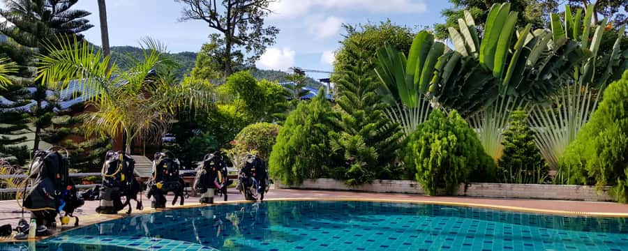 Koh Tao: PADI Premium Open Water Diver Course - Gear, insurance, and photos/videos: what’s actually included