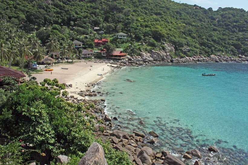 Koh Tao: Premium Snorkel Tour to Koh Nangyuan Bays by Oxygen - Japanese Garden snorkeling: calm water and a guided look at sea life