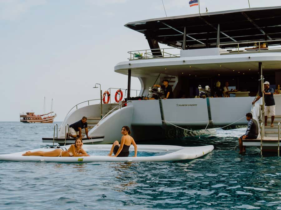 Krabi: 4 Island Premium Yacht with Snorkeling & Clear Kayak - Khao Khanap Nam caves and cave views: the first taste of Krabi