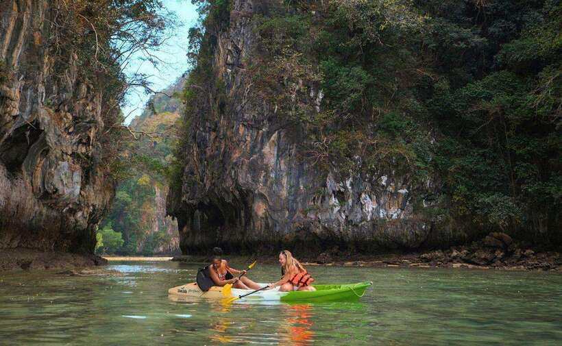 Krabi: Koh Hong Small Group Tour by Luxury Longtail Boat - Luxury longtail to Koh Hong: what makes it different