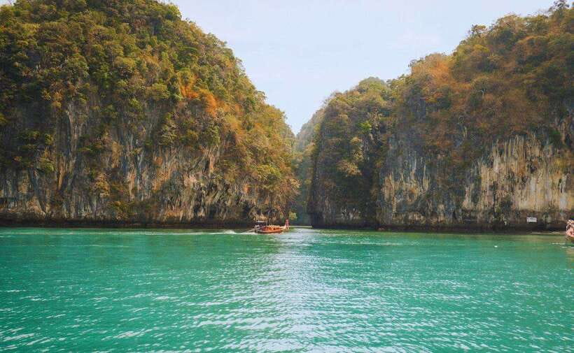 Krabi: Koh Hong Small Group Tour by Luxury Longtail Boat - The longtail boat ride: comfort, space, and photo-friendly pacing