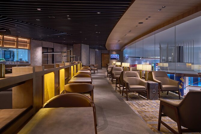 Kuala Lumpur International Airport Plaza Premium Lounge - Food and Drinks: What’s Included, What Costs Extra, and How to Eat Smart