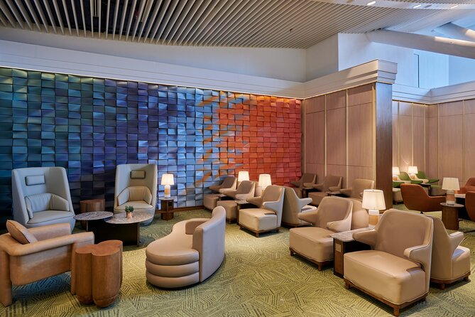Kuala Lumpur International Airport Plaza Premium Lounge - Crowds, Cold Air, and Other Reality Checks