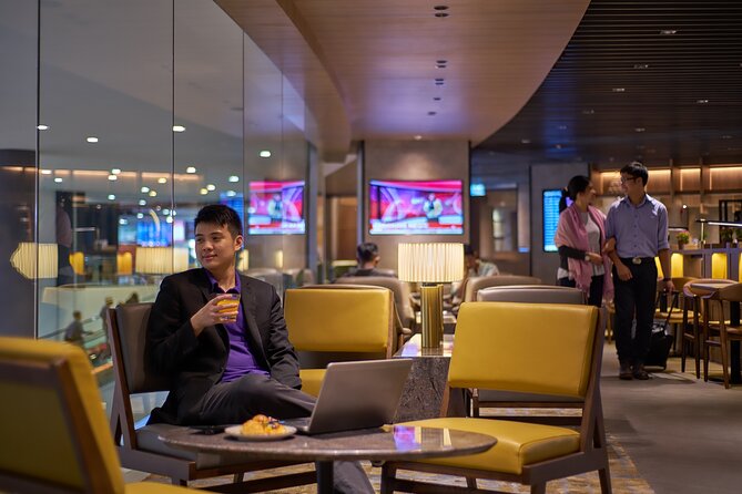 Kuala Lumpur International Airport Plaza Premium Lounge - Should You Book Plaza Premium Lounge at KLIA or KLIA2?