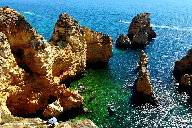 Lagos and Sagres Premium - Shared small group > VTours Algarve - Ponta da Piedade Lighthouse: Sea Pillars and Grottos for Your Camera