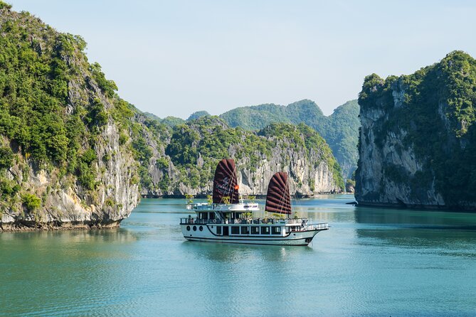 Lan Ha Bay day tour from Cat Ba Town - Serenity Premium Cruise - Serenity Premium Cruise boat comfort and what “premium” means here