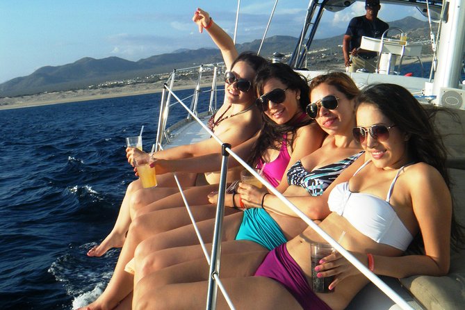 Lands End Luxury Sail and Snorkel Cruise in Cabo San Lucas - Small Group Size: Why Up to 14 People Changes Everything