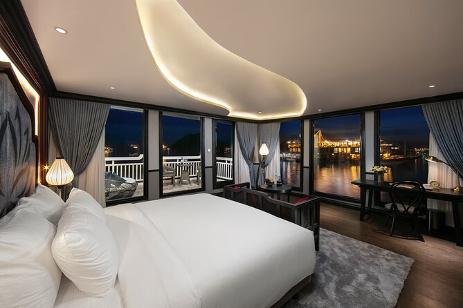 Le Journey Luxury Cruise 5 Star Lan Ha Bay - All Inclusive 2D1N - Cabins and comfort: private bathroom, hot water, and Wi-Fi