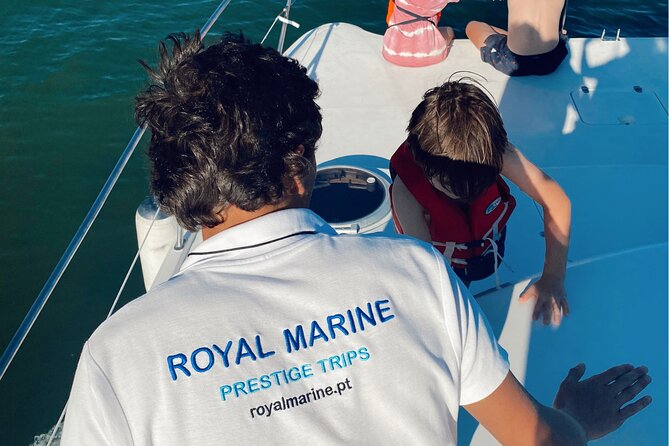 Lisbon: Catamaran Luxury Sunset and Wine Tour - Getting to Royal Marine in Belém without losing your evening
