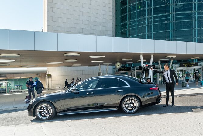 Lisbon Hotel to Airport Premium transfer - Comfort Checks: Air-Conditioning, Wi‑Fi, and a Private Car Feel