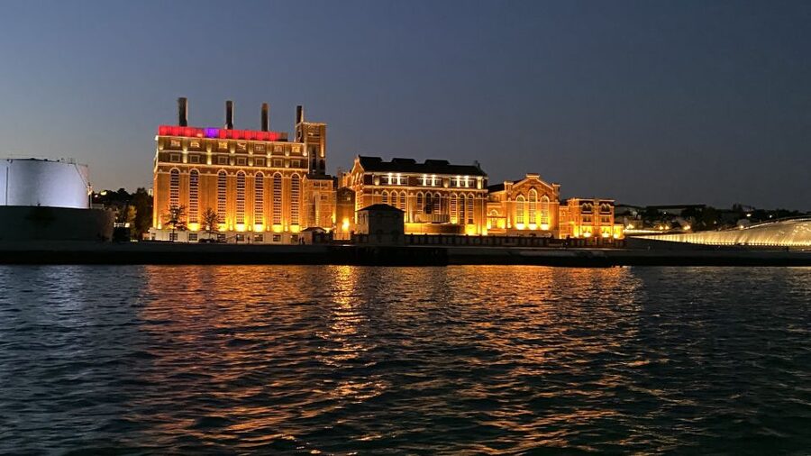 Lisbon: Luxury Sailboat Cruise at Night - Price and value: what $43 really buys you