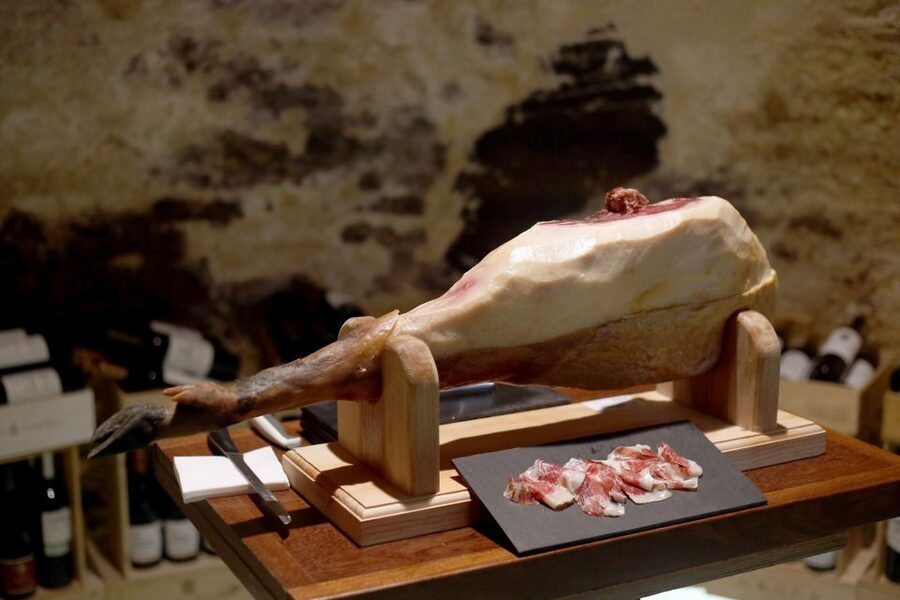 Lisbon: Premium Wine and Tapas Tasting Session - Price and value: does $100 buy real quality here?
