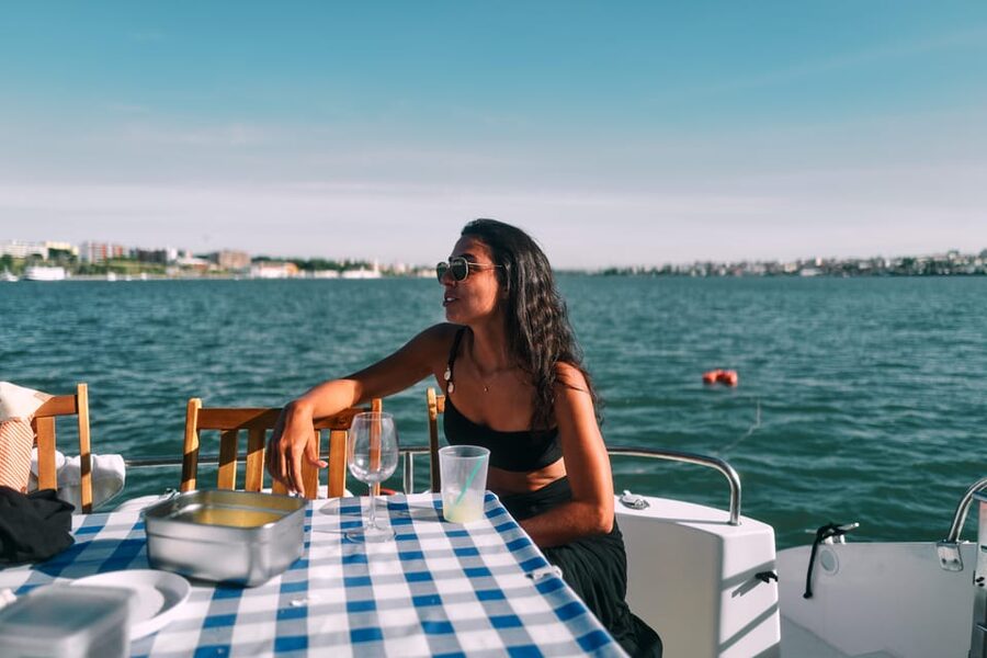 Lisbon: Private Luxury Catamaran Tour with Welcome Drink - Welcome wine, bar onboard, and optional catering that fits your group