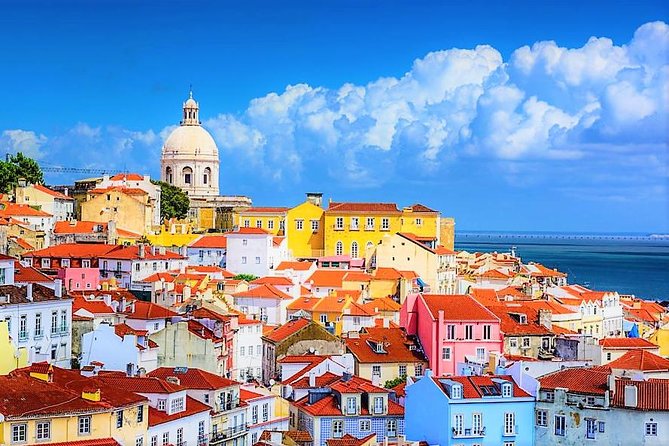 Lisbon Private Luxury Tour - Lisbon’s miradouros and Alfama: the best use of time on a hilly day