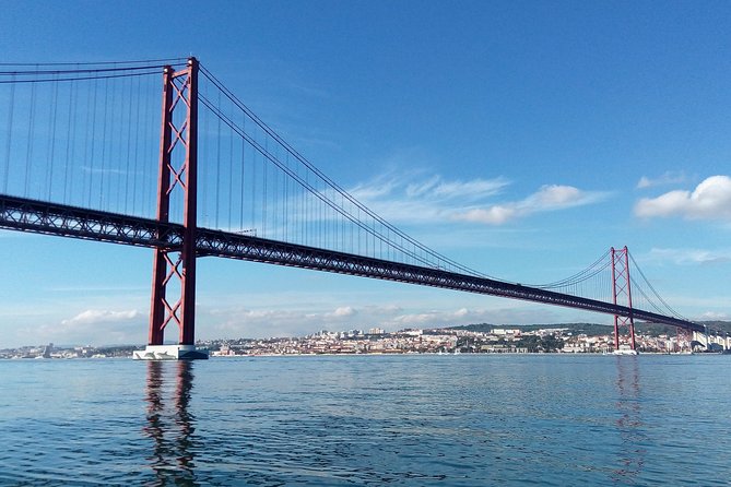 Lisbon Sailing Tour on a Luxury Sailing Yacht with 2 Drinks - Price and value: why about $46.26 feels fair here