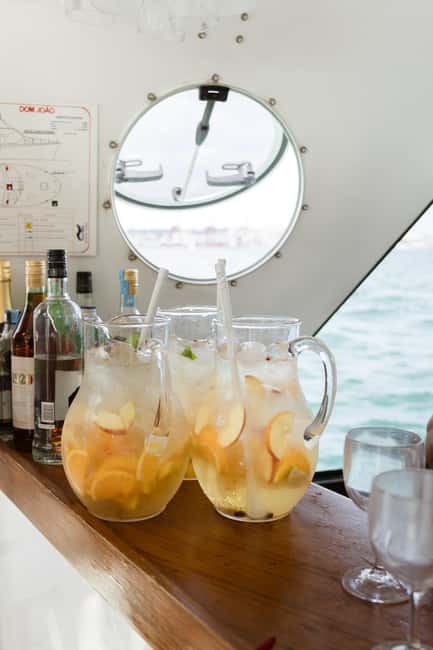 Lisbon: Sunset DJ & Porto Tonic Premium Boat Experience - A Practical Game Plan for Your Night