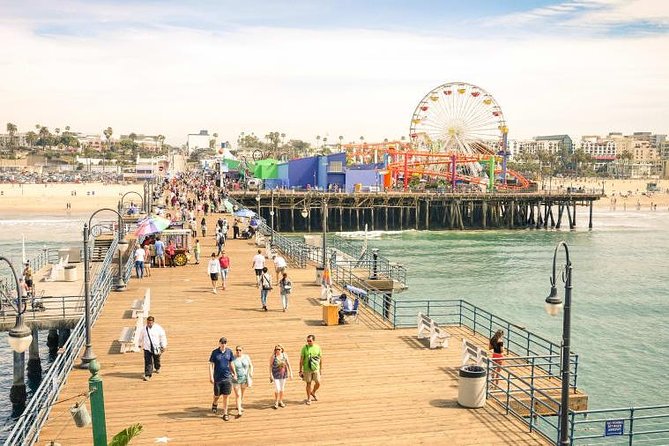 Los Angeles Luxury Private Tour For Up To 7 Passengers - The real value: luxury transport plus a tight, efficient day