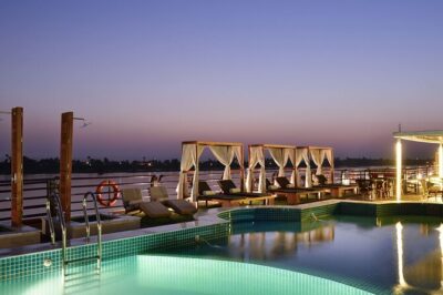 Luxury 5 Days Nile River Cruise from Luxor to Aswan with Private Tour Guide - Luxor East Bank: Karnak and the Temple of Luxor