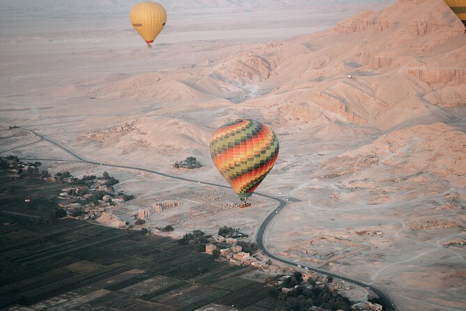 Luxury Balloon Ride in Luxor with Hotels Pickup - Hotel pickup to West Bank launch: why the start is everything