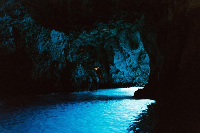 Luxury Blue and Green Cave private tour - Price and Value for a Group (Up to 12)