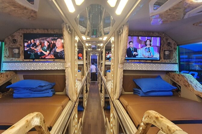 Luxury Bus Hanoi to Sapa & Sapa to Hanoi - All Inclusive - What the 5–6 hour ride looks like (and how the bathroom stops work)
