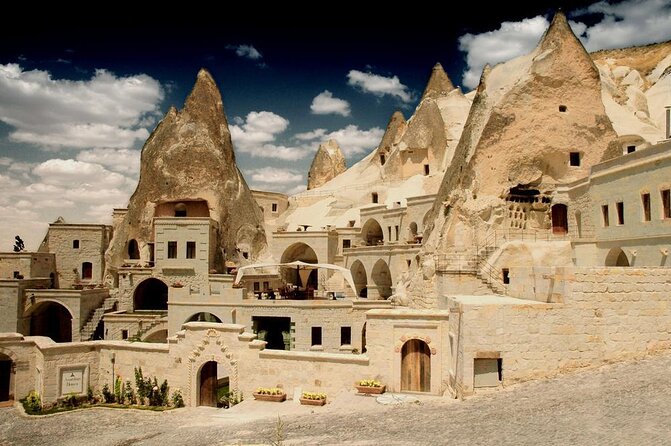 Luxury Cappadocia Balloon Tour (Goreme) - Getting There: Hotel Pickup, A/C Van Runs, and Real-World Timing