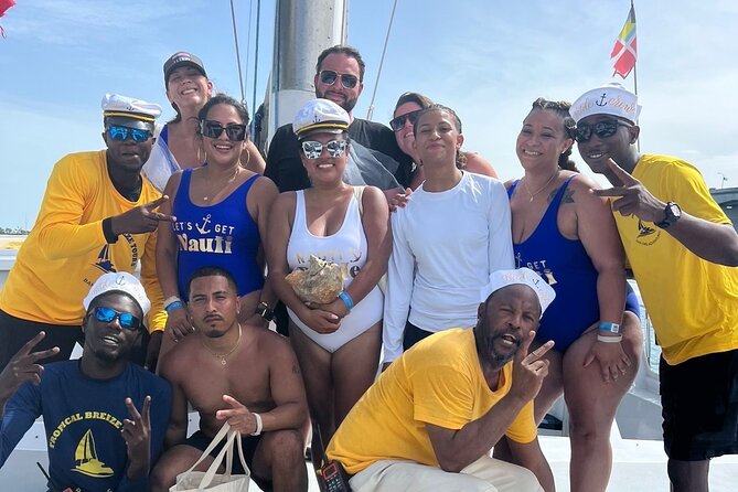 Luxury Catamaran Cruise: Sip, Sail, Snorkel, and Swim with Pigs! - Stop 2: Pearl Island snorkeling for real reef time