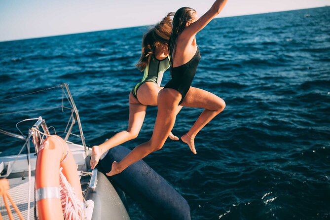 Luxury Catamaran Cruise with Brunch and Unlimited Drinks - The Coastal Cruise Route: Las Galletas to Los Cristianos