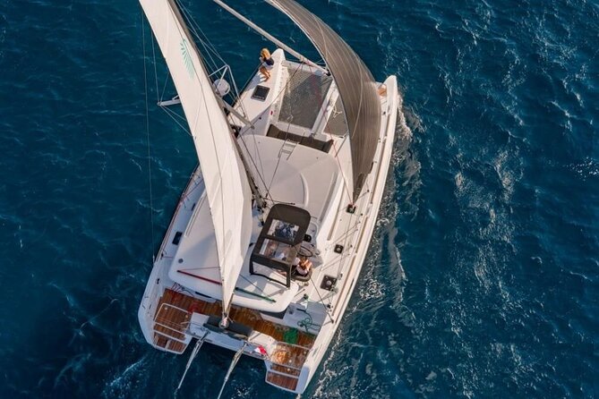 Luxury Catamaran in the Maddalena Archipelago from PALAU - Food and Drinks: Why the Onboard Meal Matters Here