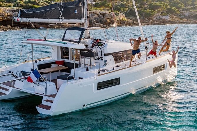 Luxury Catamaran in the Maddalena Archipelago from PALAU - Snorkel, Swim, and Dinghy Moments: How the Day Stays Fun