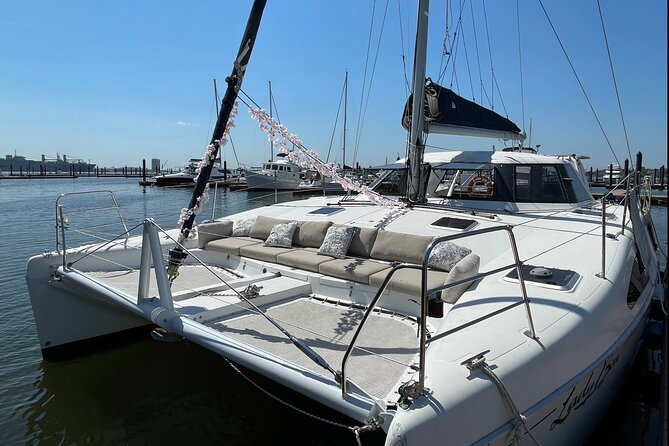 Luxury Catamaran Private Tour Baltimore Harbor - Downtown Inner Harbor sights: the quick-hit skyline tour