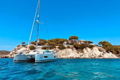 Luxury Catamaran sailing with welcome Drinks Tapas Max10-12Person - Day vs Sunset: Picking the Right 4-Hour or 2-Hour Plan
