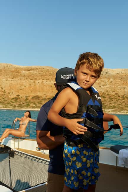 Luxury Catamaran to Balos: Sunset, Snacks, Drinks & Transfer - Sailing toward Balos: when the boat turns travel time into part of the fun