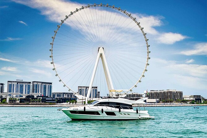 Luxury cruise on The Pearl 48ft to Atlantis & Burj Al Arab. - Key highlights at a glance