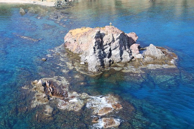 Luxury Eden 18 Private Self-drive boat hire to Blue Lagoon & more - Safety on the Water: life jackets, safety equipment, and help if you need it