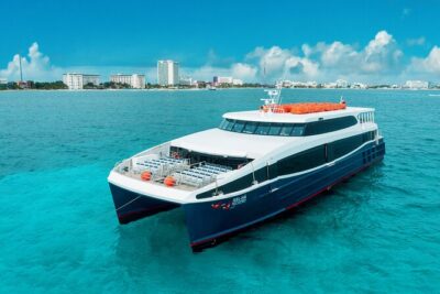 Luxury FERRY Xcaret: From Cancun to Isla Mujeres - 30 minutes of ferry comfort: AC, Wi-Fi, and the best seat strategy