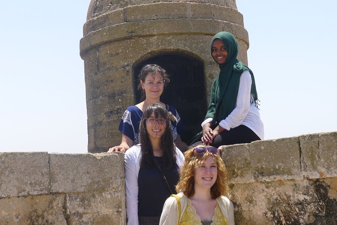 Luxury Full Day Trip to Essaouira - Stop 1 in Marrakech: Argana Cafe Meeting Point and the 90-Minute Reset