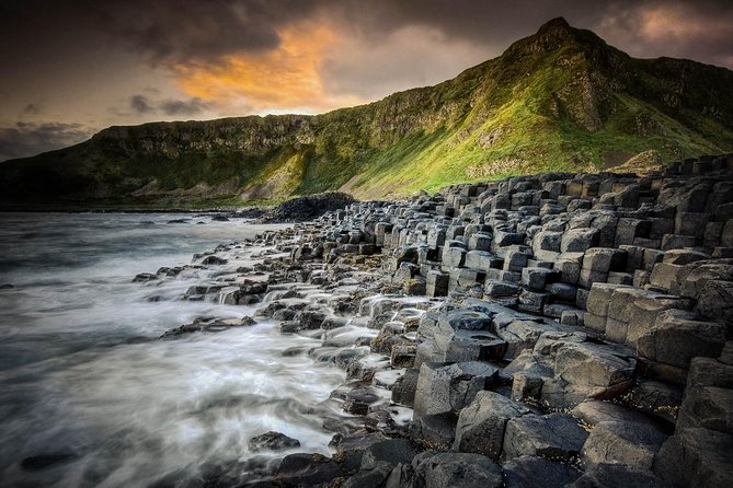 Luxury Giants Causeway Tour in Mercedes + FREE Belfast Mural Tour - Dark Hedges and Ballintoy Harbour: Game of Thrones Views With Local Context