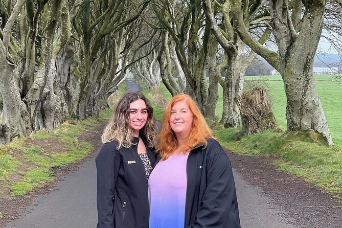 Luxury Giants Causeway Tour in Mercedes + FREE Belfast Mural Tour - Belfast Mural Tour Wrap-Up: Peace Walls and Troubles Context in 30 Minutes