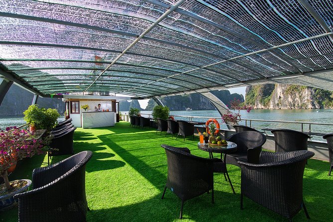 Luxury Halong Bay 1 Day on Cruises From Hanoi with Bus & Lunch - Lunch, afternoon tea, and sunset cake on deck