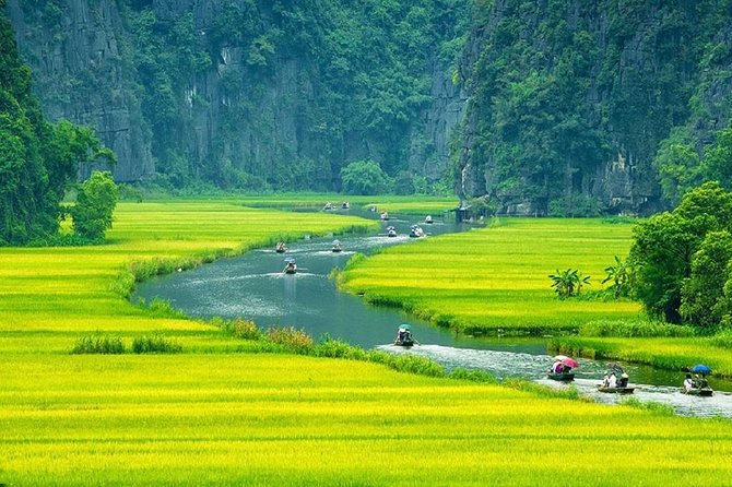 Luxury Hoa Lu - Tam Coc - Mua Cave 1 Day Tour - By Limousine & Small Group - Food, comfort, and included perks that actually matter