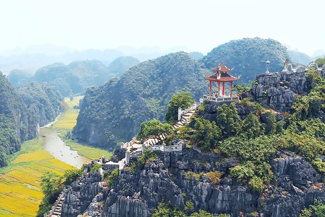 Luxury Hoa Lu Tam Coc Mua Cave 1 Day With Limousine Bus And Lunch - Hoa Lu ancient capital: Dinh King and Le King temples